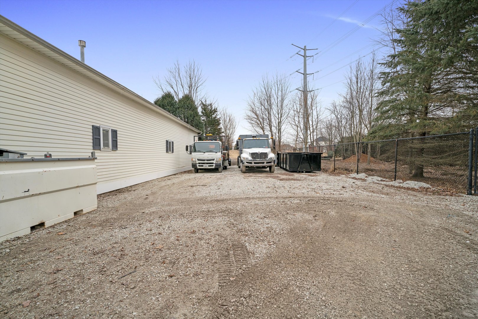 21204 South Pfeiffer Road Frankfort, IL 60423 - Photo 40 of 45 a view of a car is parked in front of house