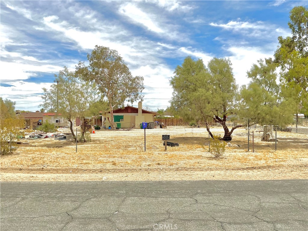 72116 Sullivan Road Twentynine Palms, CA 92277 - Photo 20 of 23