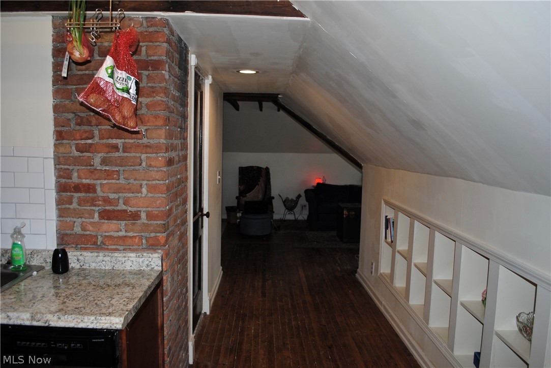 3251 Silsby Road Cleveland, OH 44118 - Photo 26 of 31 Gallery Image 26