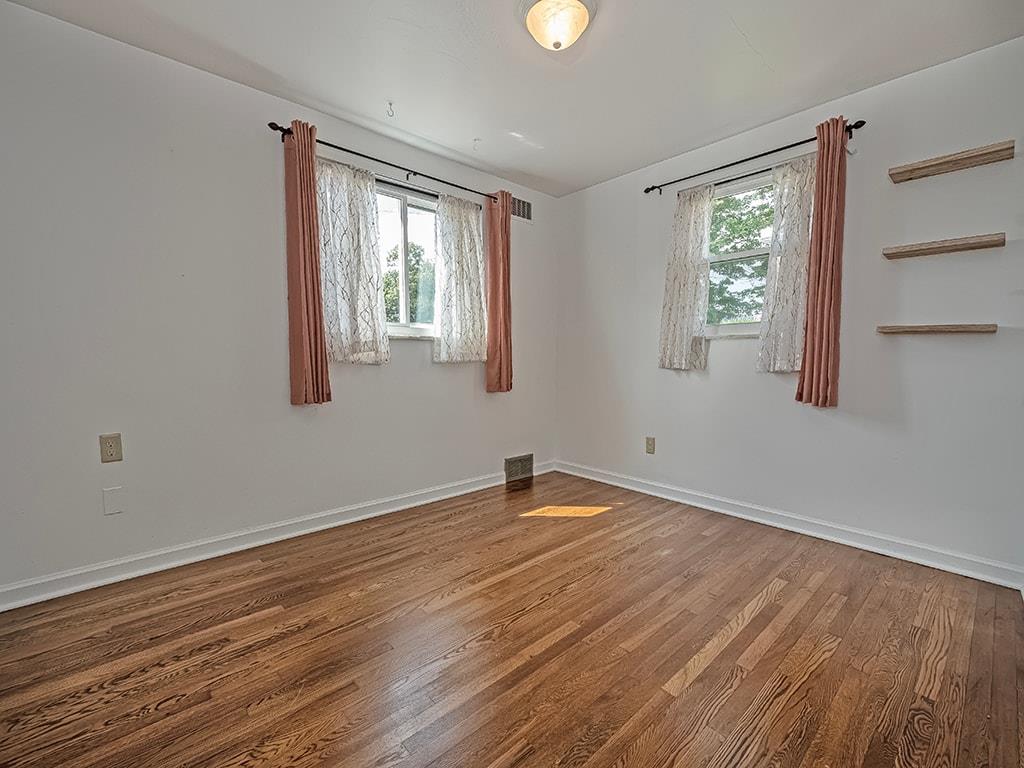 3633 Provost Road Pittsburgh, PA 15227 - Photo 10 of 16 Gallery Image 10
