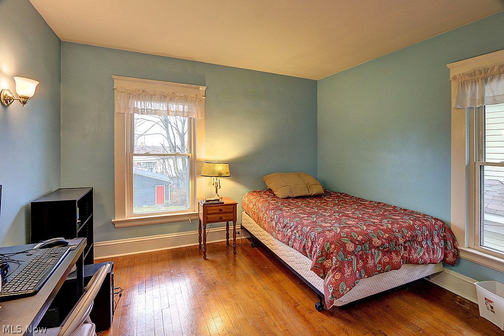 2897 Hampshire Road Cleveland, OH 44118 - Photo 16 of 20 Gallery Image 16