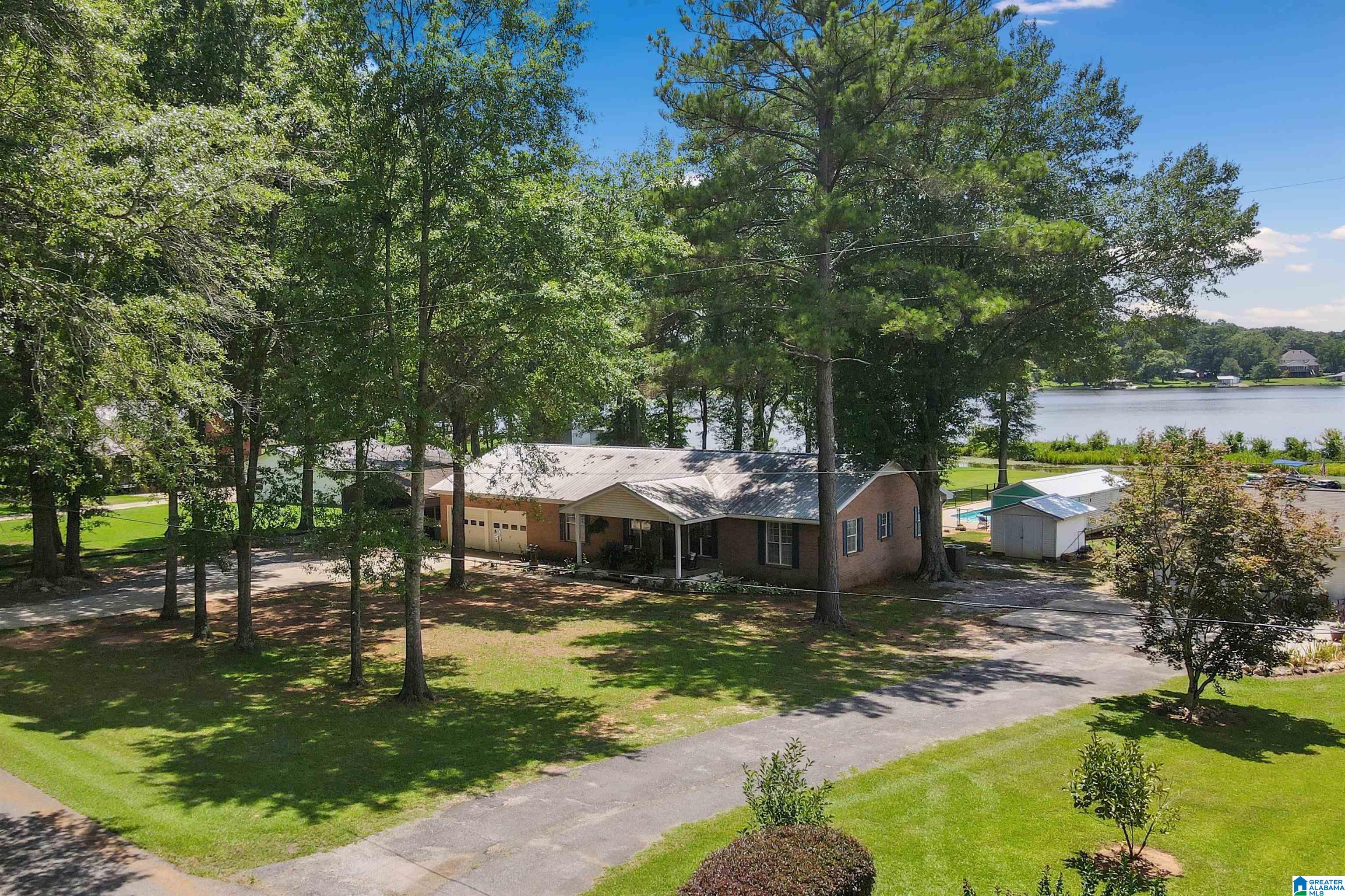 410 Cove Road Wilsonville, AL 35186 - Photo 2 of 66