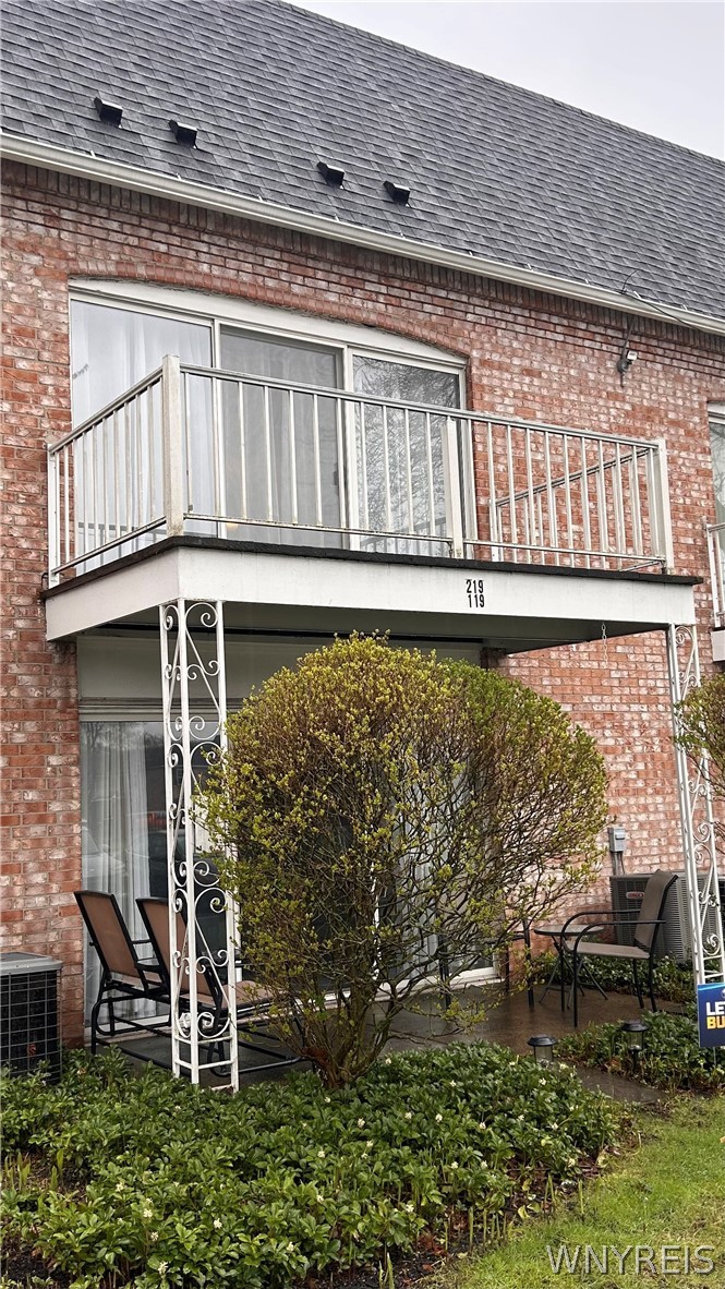 4547 Chestnut Ridge Road, Unit 219B Amherst, NY 14228 - Photo 2 of 36 Balcony
