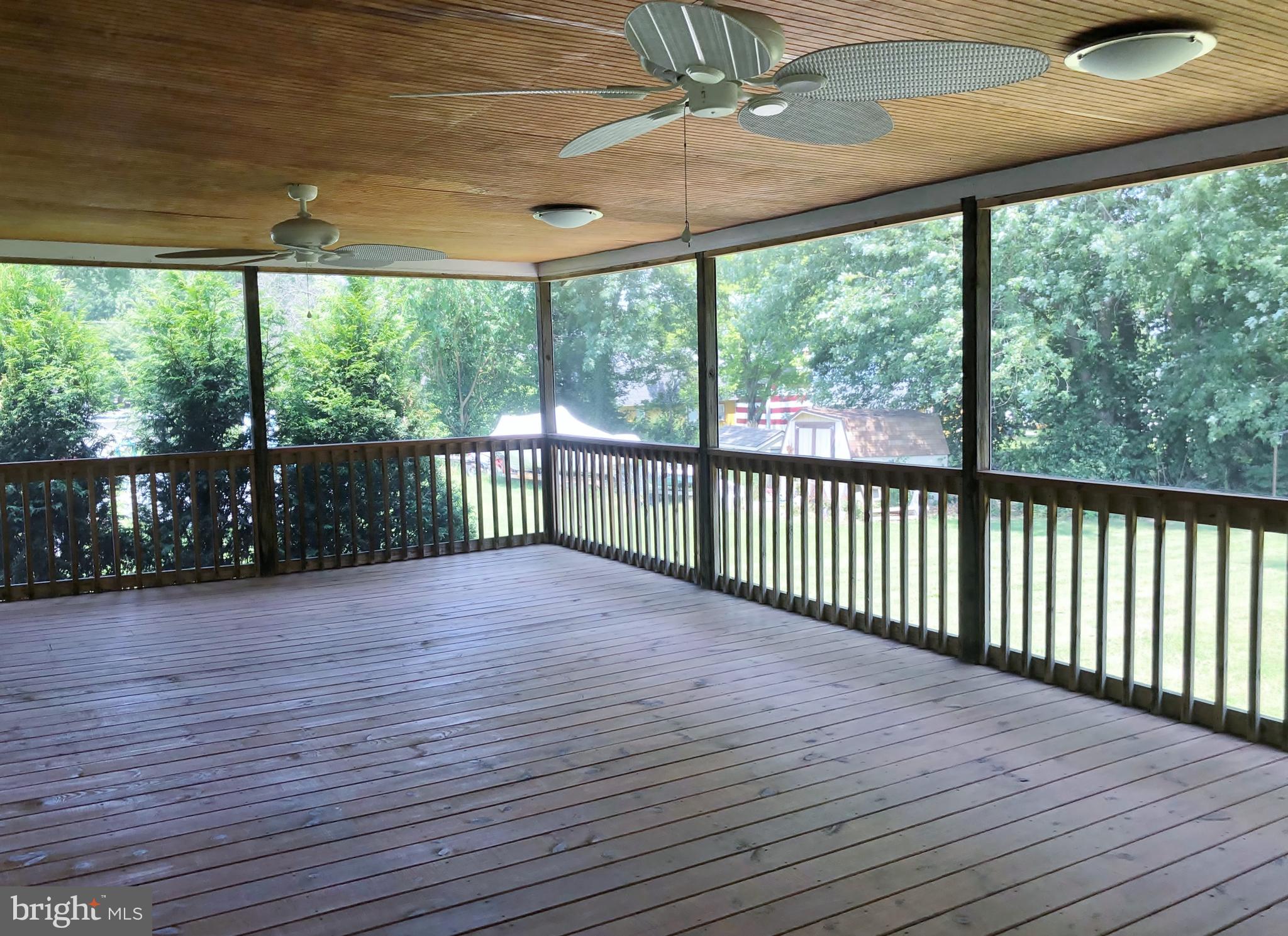 1516 Carpenters Point Road Perryville, MD 21903 - Photo 12 of 18 HUGE Screened porch with dual ceiling fans