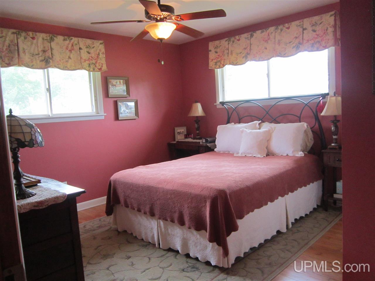 E9516 Lehnen Road Munising, MI 49862 - Photo 6 of 36 Gallery Image 6
