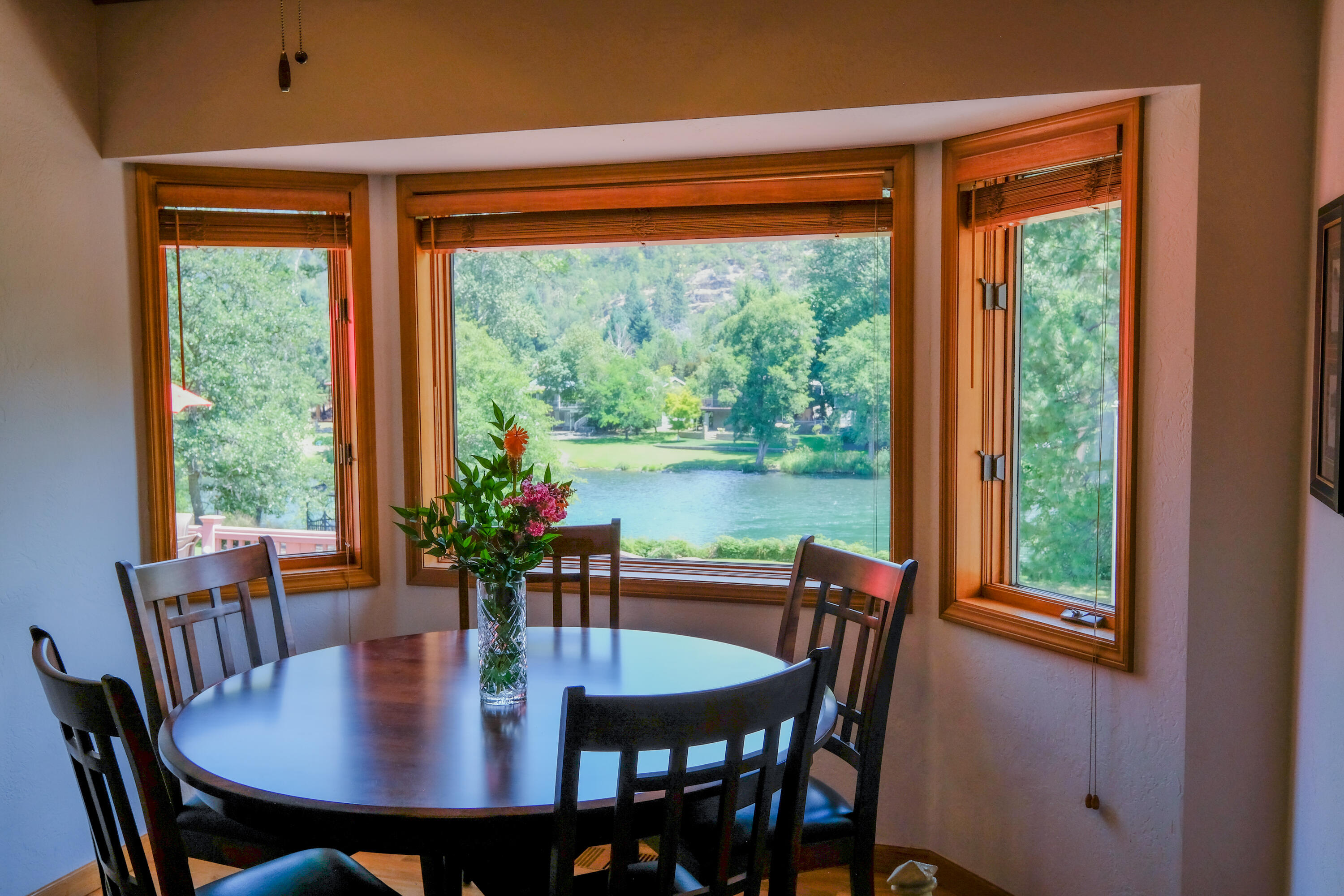 243 Rene Drive Shady Cove, OR 97539 - Photo 14 of 72 Dinette off Kitchen