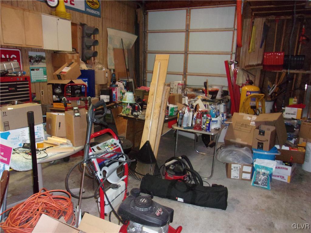 364 Long Lane Road Walnutport, PA 18088 - Photo 25 of 30 Gallery Image 25