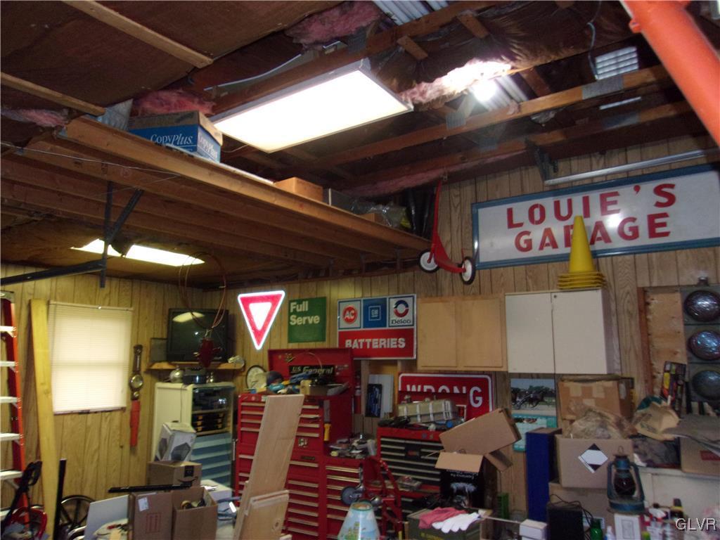 364 Long Lane Road Walnutport, PA 18088 - Photo 26 of 30 Gallery Image 26