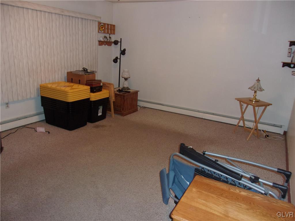364 Long Lane Road Walnutport, PA 18088 - Photo 7 of 30 Gallery Image 7