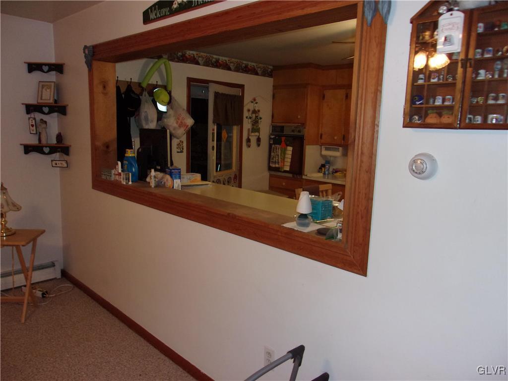 364 Long Lane Road Walnutport, PA 18088 - Photo 8 of 30 Gallery Image 8