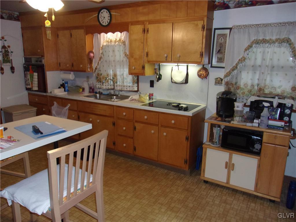 364 Long Lane Road Walnutport, PA 18088 - Photo 9 of 30 Gallery Image 9