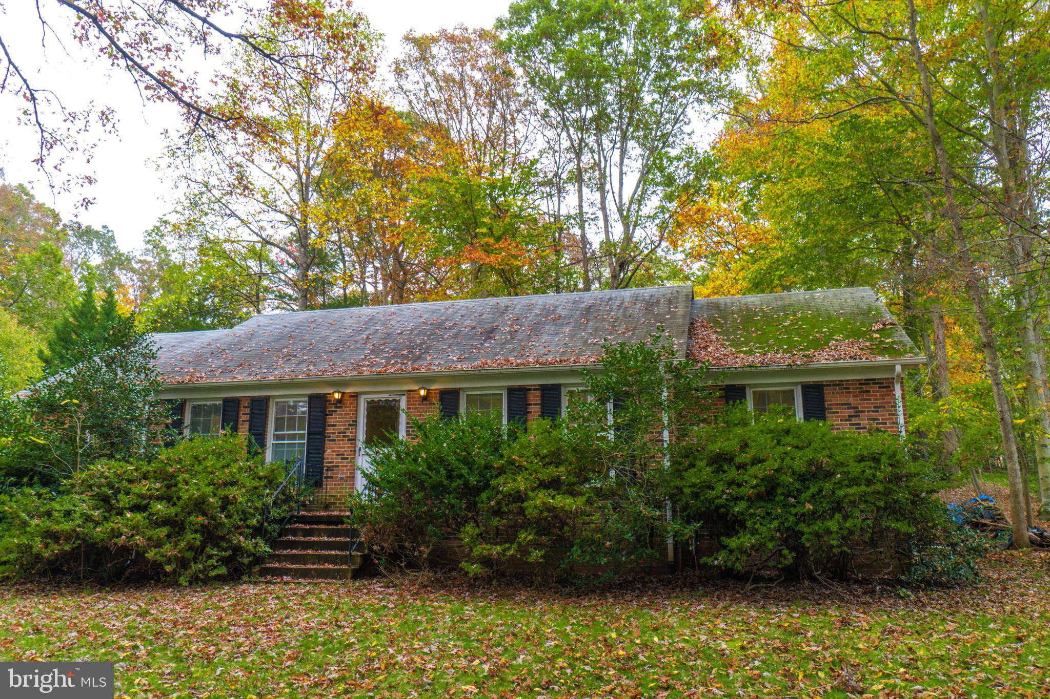11619 Smithfield Road Manassas, VA 20112 - Photo 2 of 38 Gallery Image 2