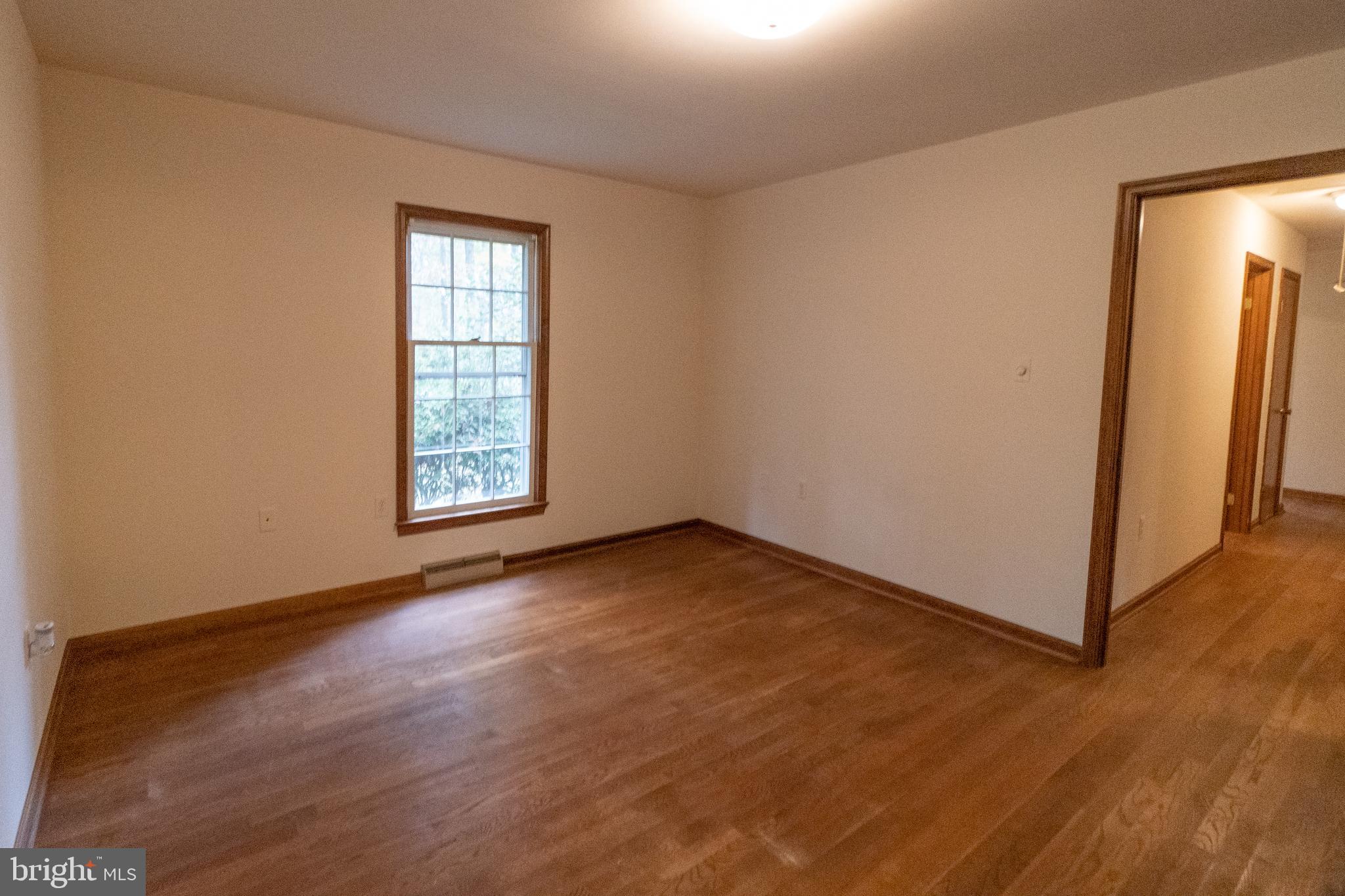 11619 Smithfield Road Manassas, VA 20112 - Photo 12 of 38 Gallery Image 12