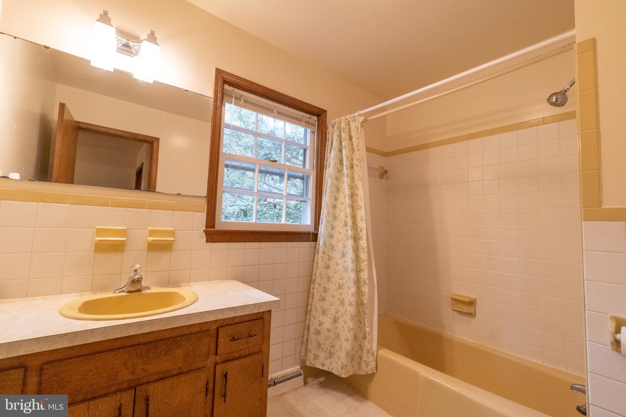 11619 Smithfield Road Manassas, VA 20112 - Photo 18 of 38 Gallery Image 18