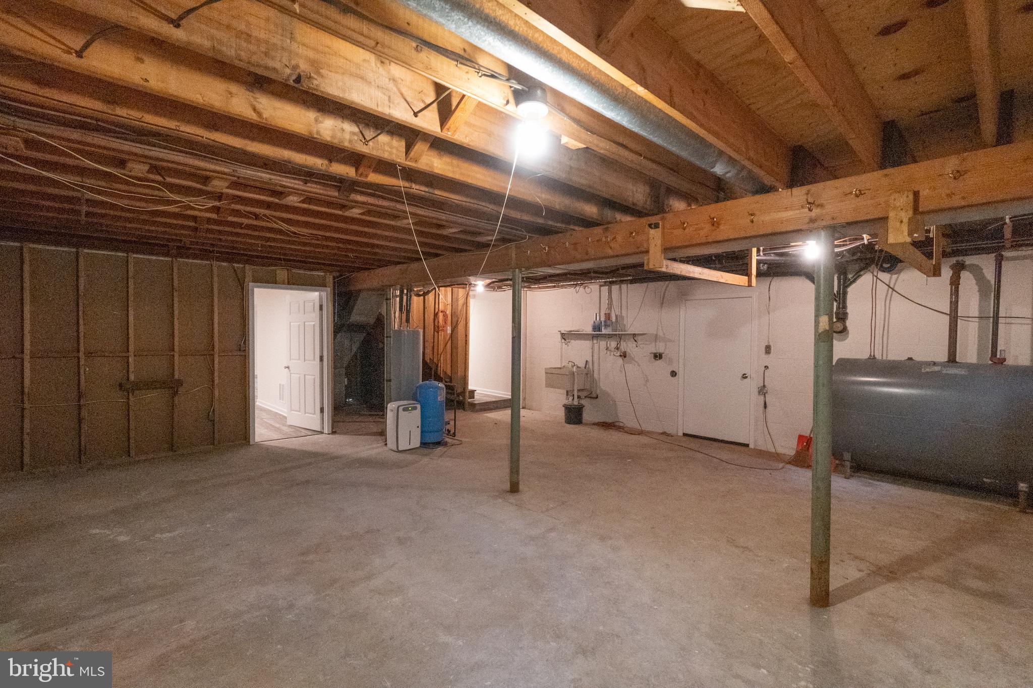 11619 Smithfield Road Manassas, VA 20112 - Photo 29 of 38 Gallery Image 29