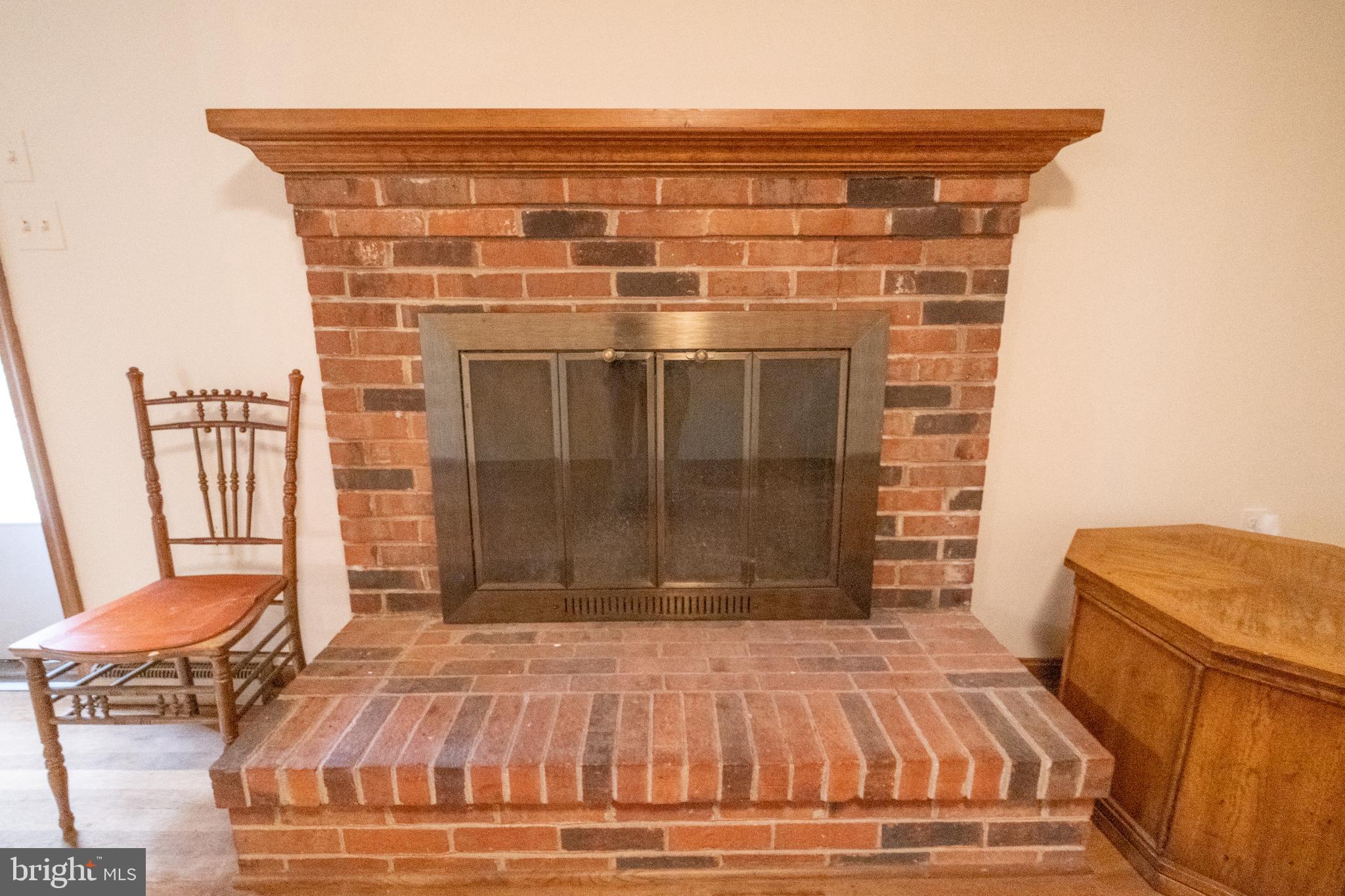 11619 Smithfield Road Manassas, VA 20112 - Photo 10 of 38 Gallery Image 10