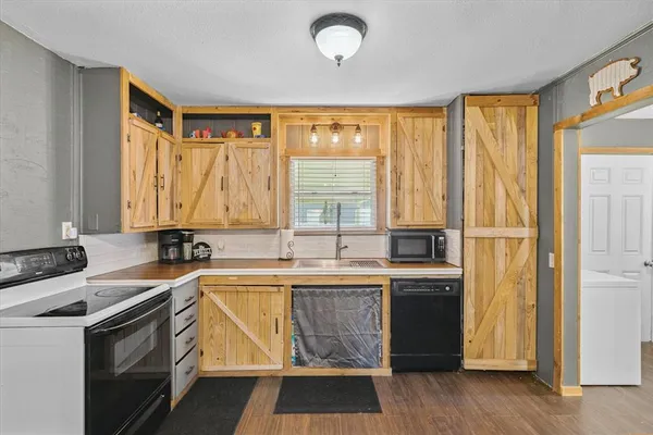 $165,000 | 189 South Pine Street, Van, TX 75790