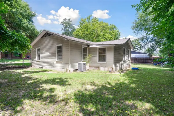 $165,000 | 189 South Pine Street, Van, TX 75790
