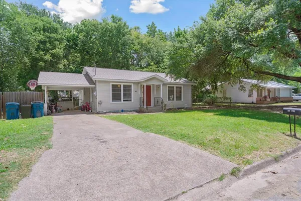 $165,000 | 189 South Pine Street, Van, TX 75790