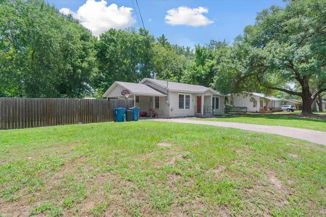 $165,000 | 189 South Pine Street, Van, TX 75790