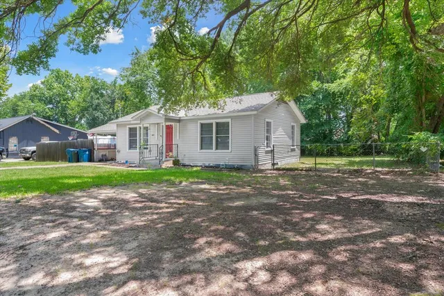 $165,000 | 189 South Pine Street, Van, TX 75790
