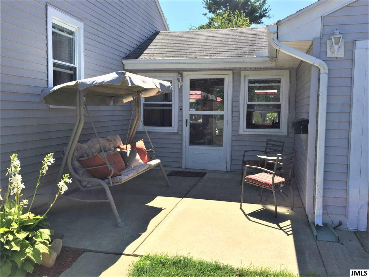 1333 Cunningham Road Jackson, MI 49201 - Photo 3 of 27 Photo 3