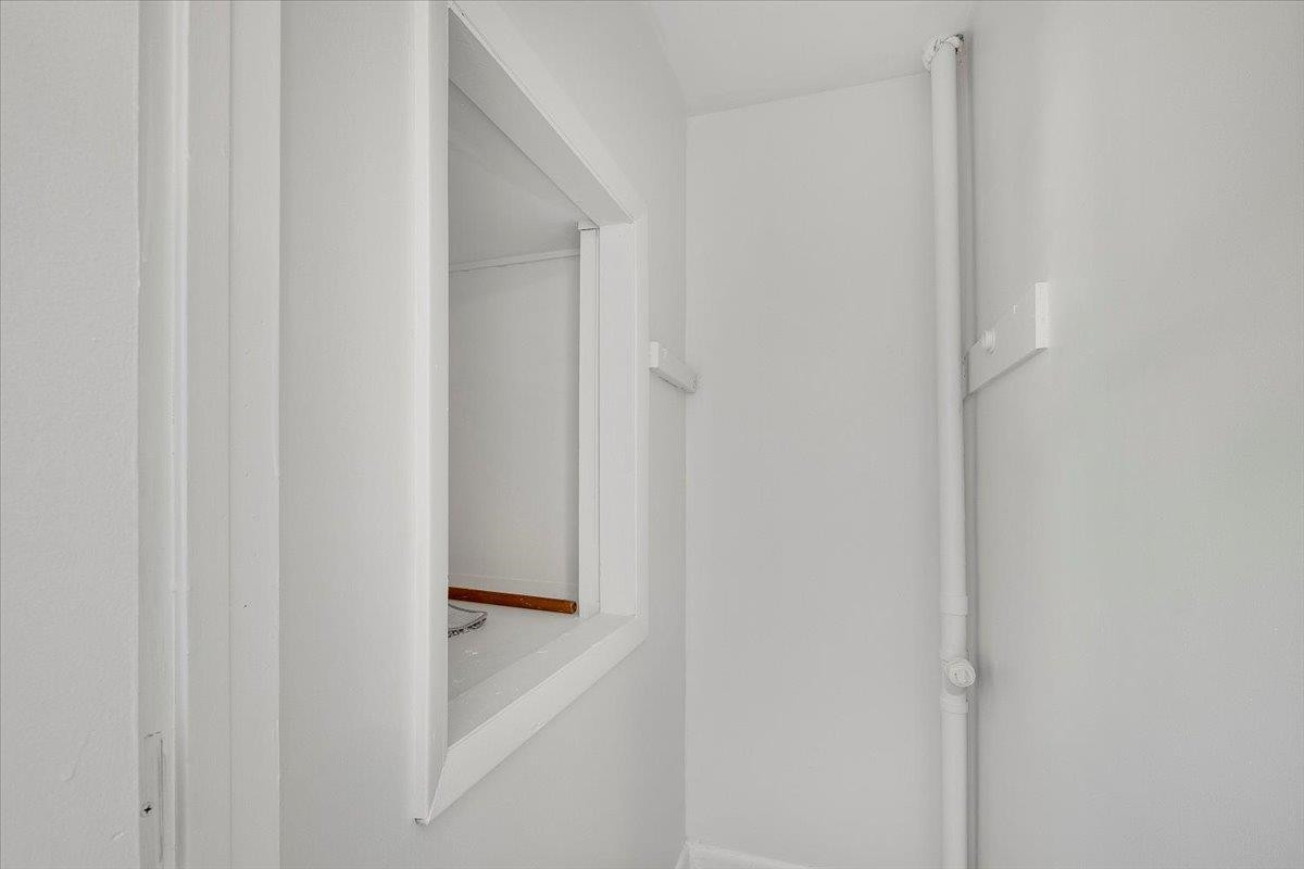 211 North State Street Raleigh, NC 27601 - Photo 39 of 50 a view of front door