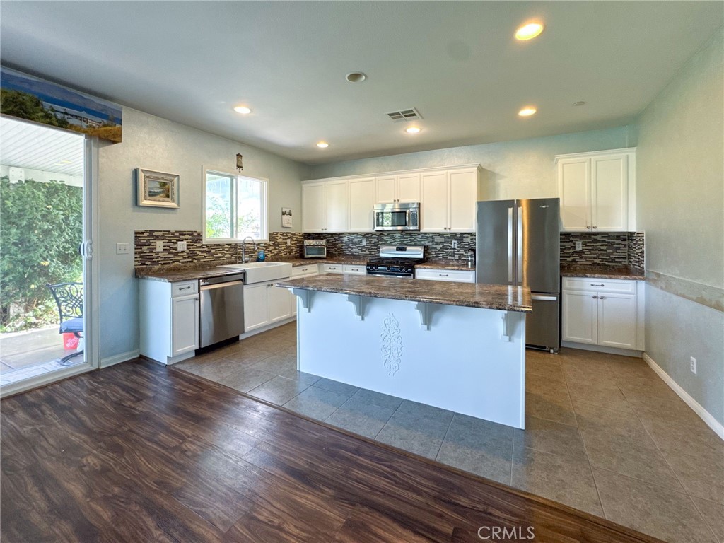 37184 Running Springs Road Murrieta, CA 92563 - Photo 13 of 68