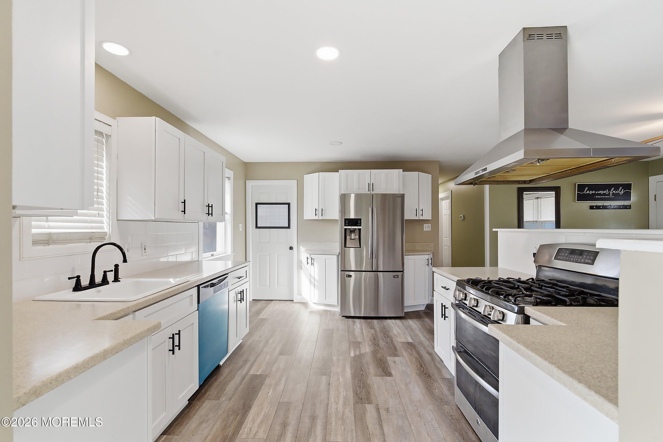 161 Mooring Road Manahawkin, NJ 08050 - Photo 12 of 38 16-Kitchen 1D