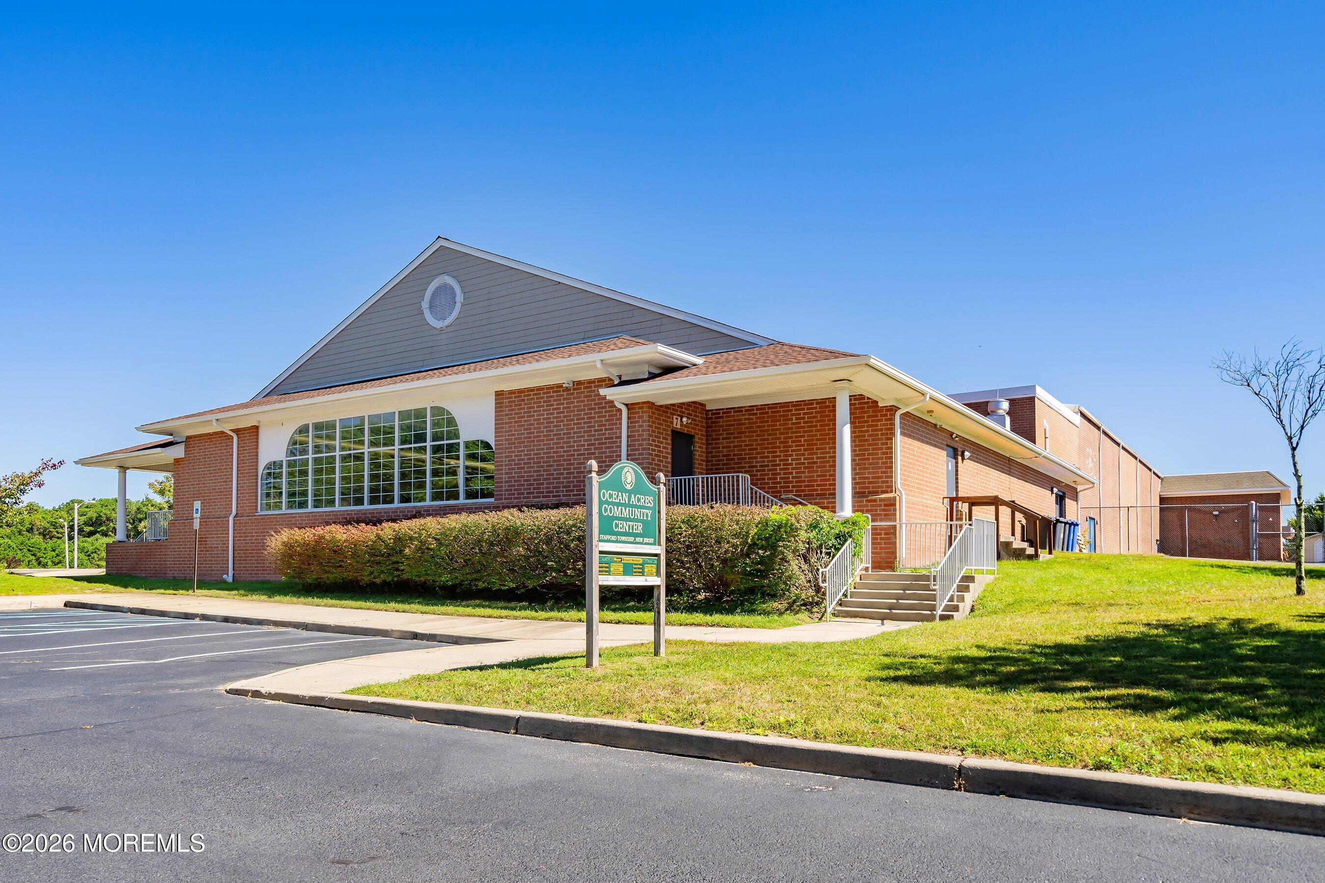 161 Mooring Road Manahawkin, NJ 08050 - Photo 33 of 38 41-OA Community Center