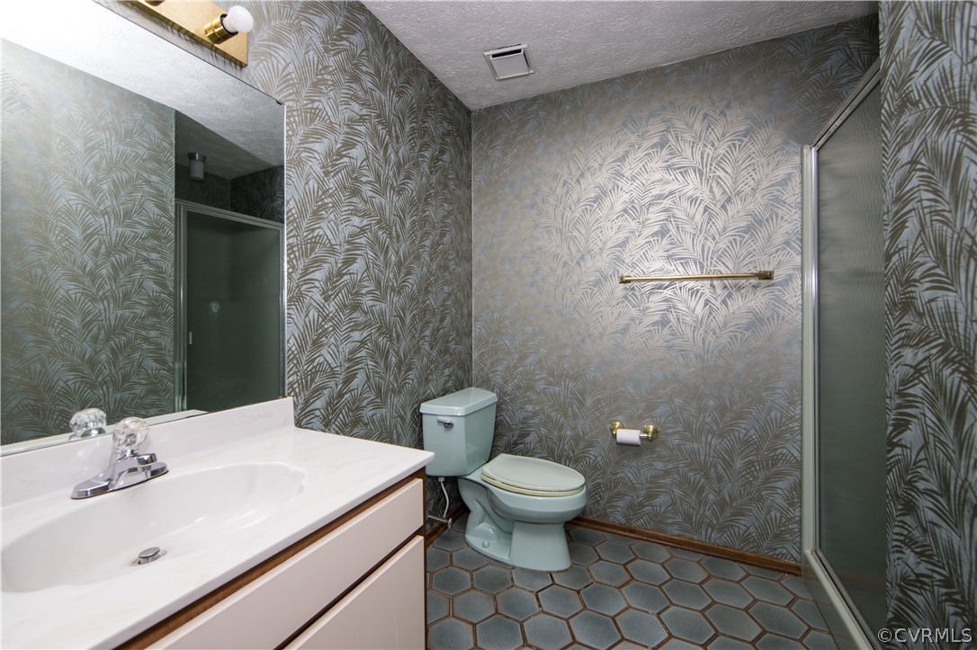 2575 Liberty Hill Road Powhatan, VA 23139 - Photo 29 of 37 full bath with shower only off of kitchen