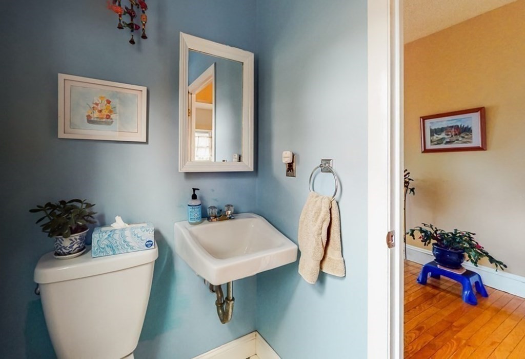 7 College Hill Road Somerville, MA 02144 - Photo 11 of 17