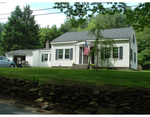 82 Depot Road Oxford, MA 01540 - Photo 1 of 15 Gallery Image 1