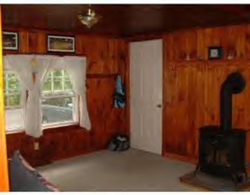 82 Depot Road Oxford, MA 01540 - Photo 2 of 15 Gallery Image 2