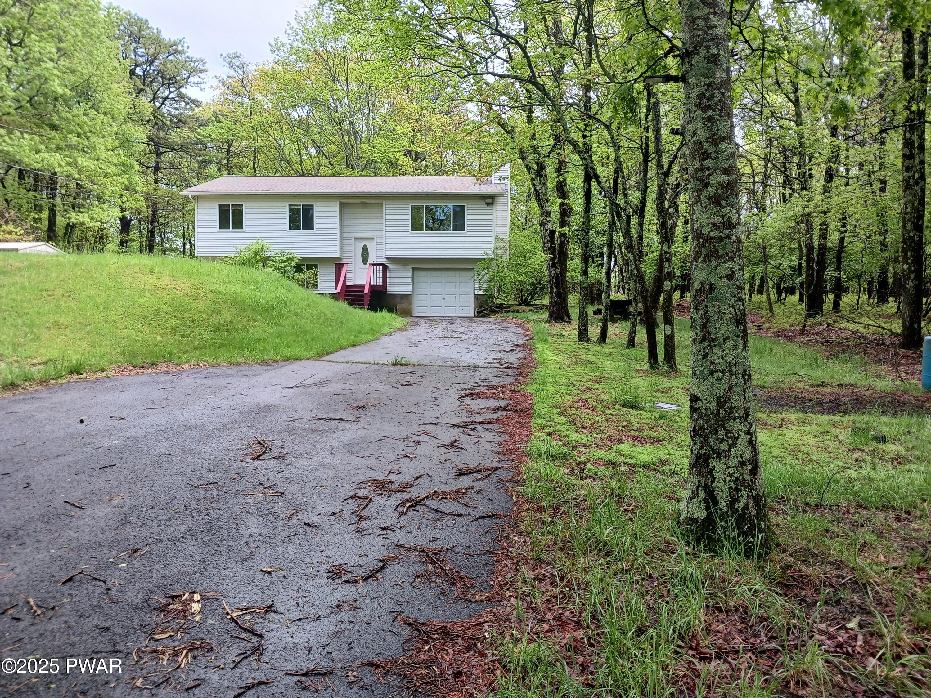 142 Squirrel Road Dingmans Ferry, PA 18328 - Photo 16 of 16