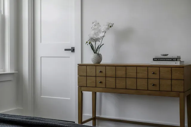 a view of a small cabinets