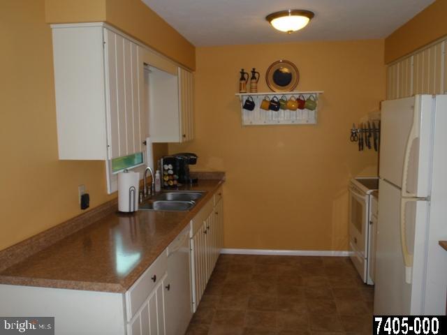 414 Spring Forge Drive Spring Grove, PA 17362 - Photo 5 of 13