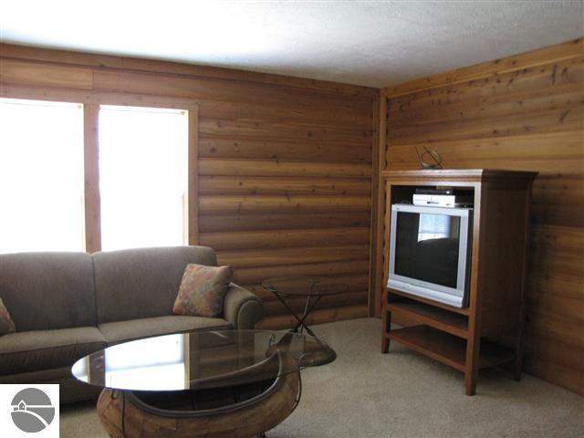 4151 Sliverville Road Frankfort, MI 49635 - Photo 6 of 15 1716935-5.JPG