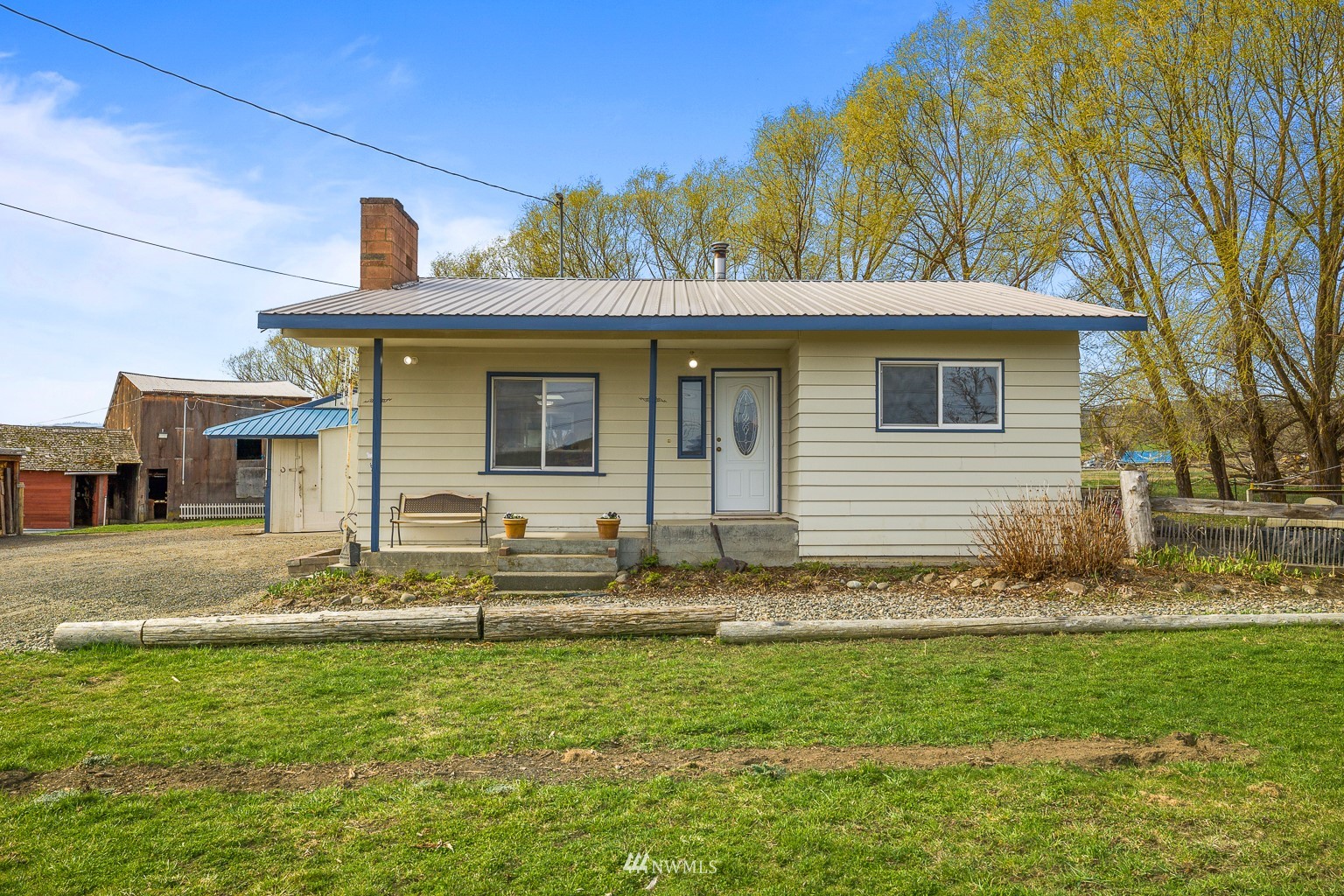 520 Thorp Depot Road Thorp, WA 98946 - Photo 3 of 40 Gallery Image 3