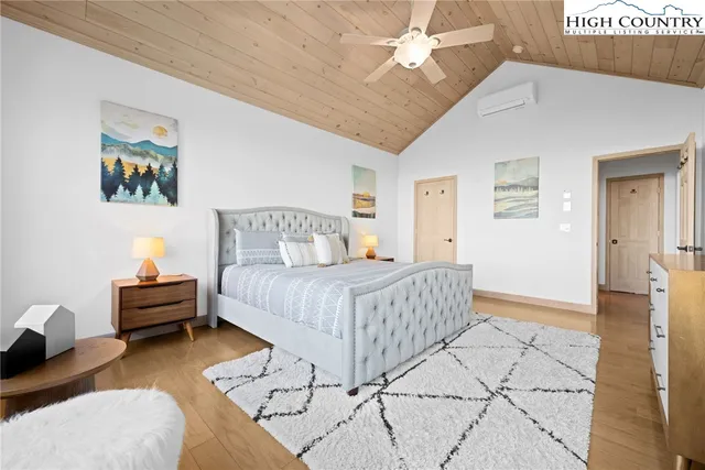 $999,500 | 127 Raven Road, Beech Mountain, NC 28604