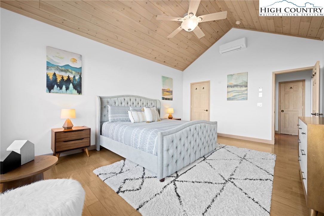 127 Raven Road Beech Mountain, NC 28604 - Photo 21 of 38