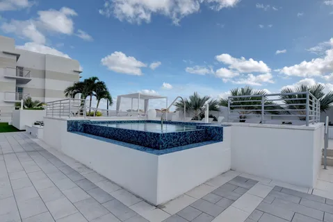 $1,995,000 | 155 East Boca Raton Road, Unit TH3, Boca Raton, FL 33432