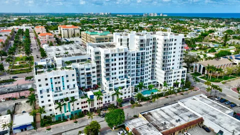 $1,995,000 | 155 East Boca Raton Road, Unit TH3, Boca Raton, FL 33432