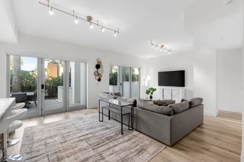 $1,995,000 | 155 East Boca Raton Road, Unit TH3, Boca Raton, FL 33432