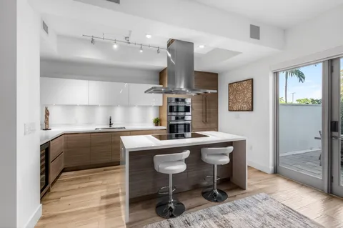 $1,995,000 | 155 East Boca Raton Road, Unit TH3, Boca Raton, FL 33432