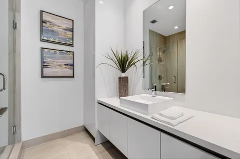 $1,995,000 | 155 East Boca Raton Road, Unit TH3, Boca Raton, FL 33432