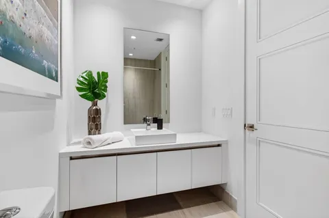$1,995,000 | 155 East Boca Raton Road, Unit TH3, Boca Raton, FL 33432