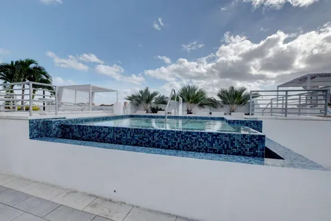$1,995,000 | 155 East Boca Raton Road, Unit TH3, Boca Raton, FL 33432
