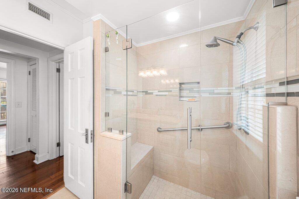 823 Lasalle Street, Unit 821/823 Jacksonville, FL 32207 - Photo 18 of 34 823 Lasalle St (28).JPG-SMALL