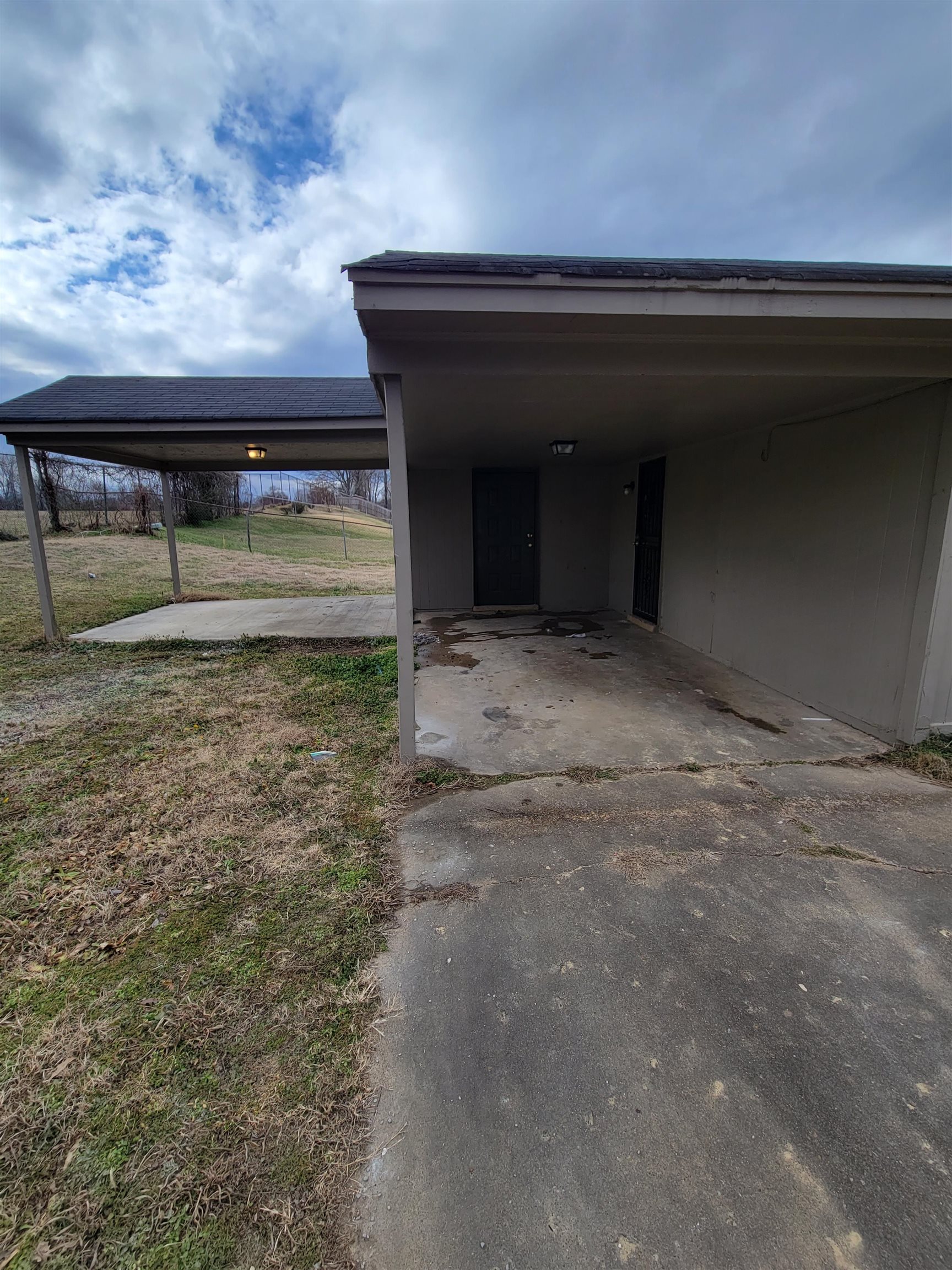 4863 Montee Road Memphis, TN 38109 - Photo 3 of 14 Gallery Image 3